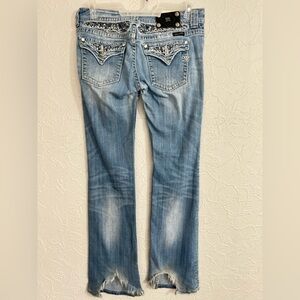 Miss Me Jeans Beautiful Design With Crystals Boot Cut JP536582 Sz 30x34